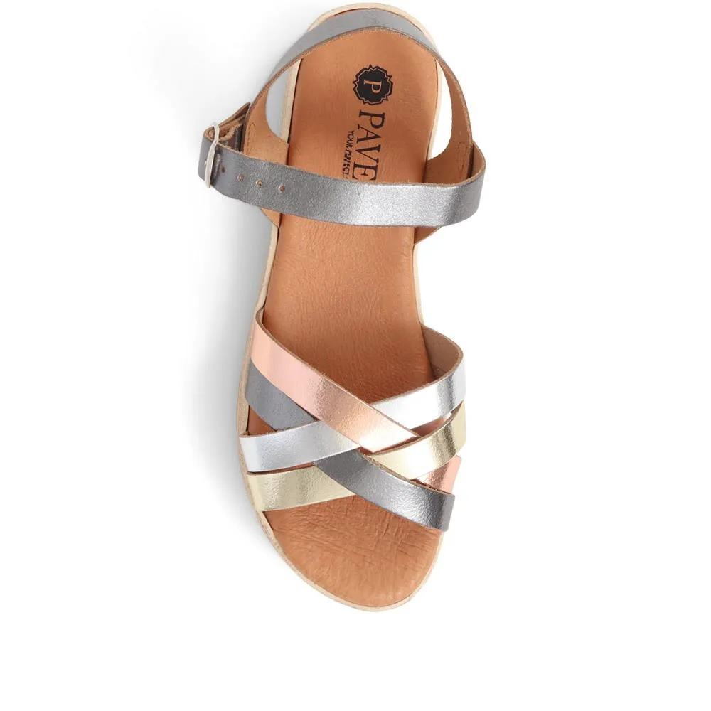 Adjustable Buckle Sandals  - LYAN39003 / 325 391