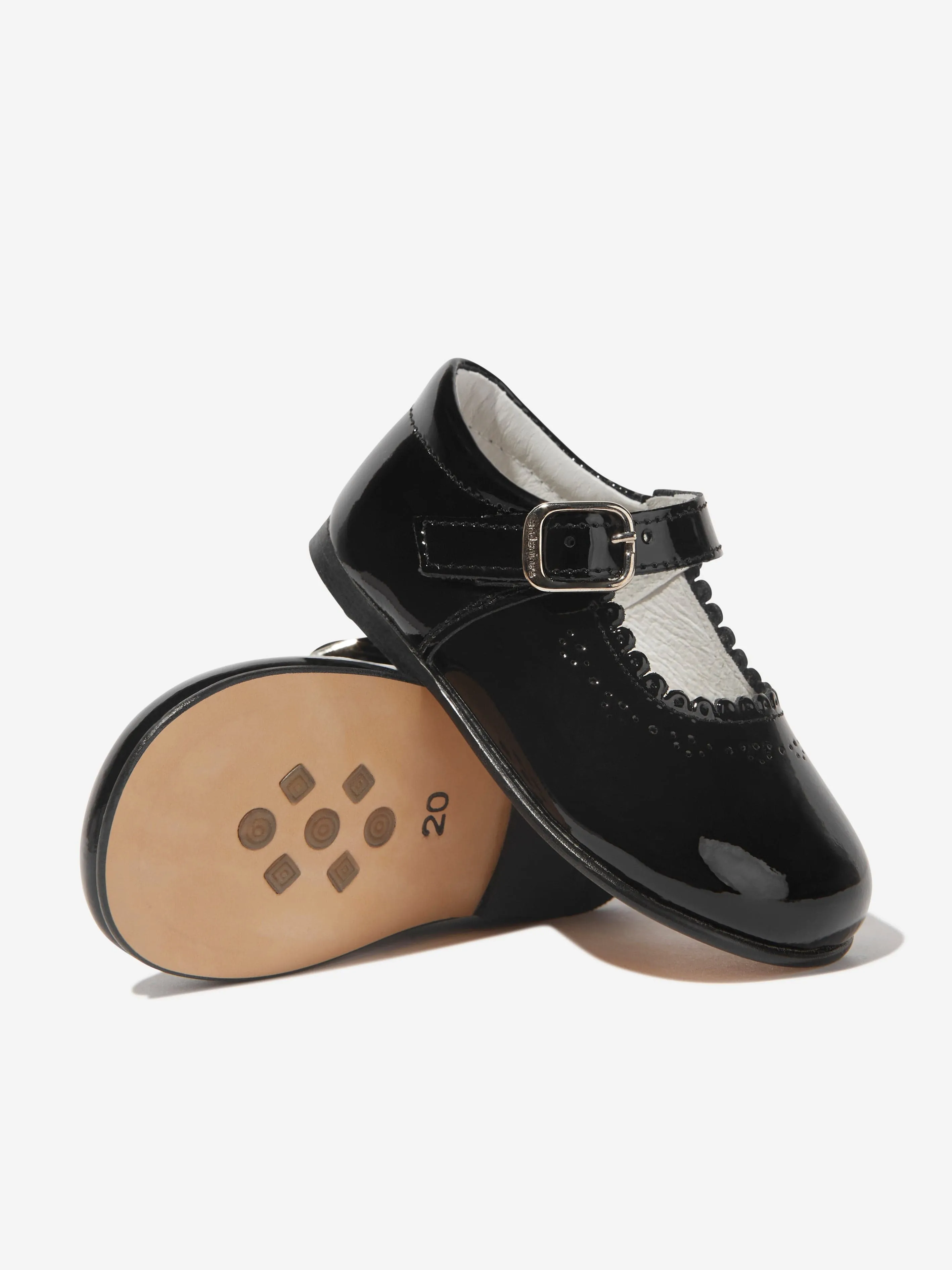 Andanines Girls Mary Jane Shoes in Black