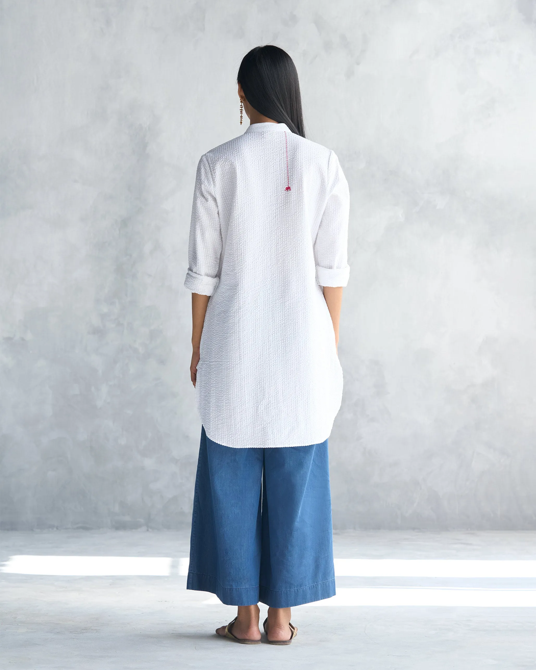 Basic Mid Length Kurta - White Seersucker