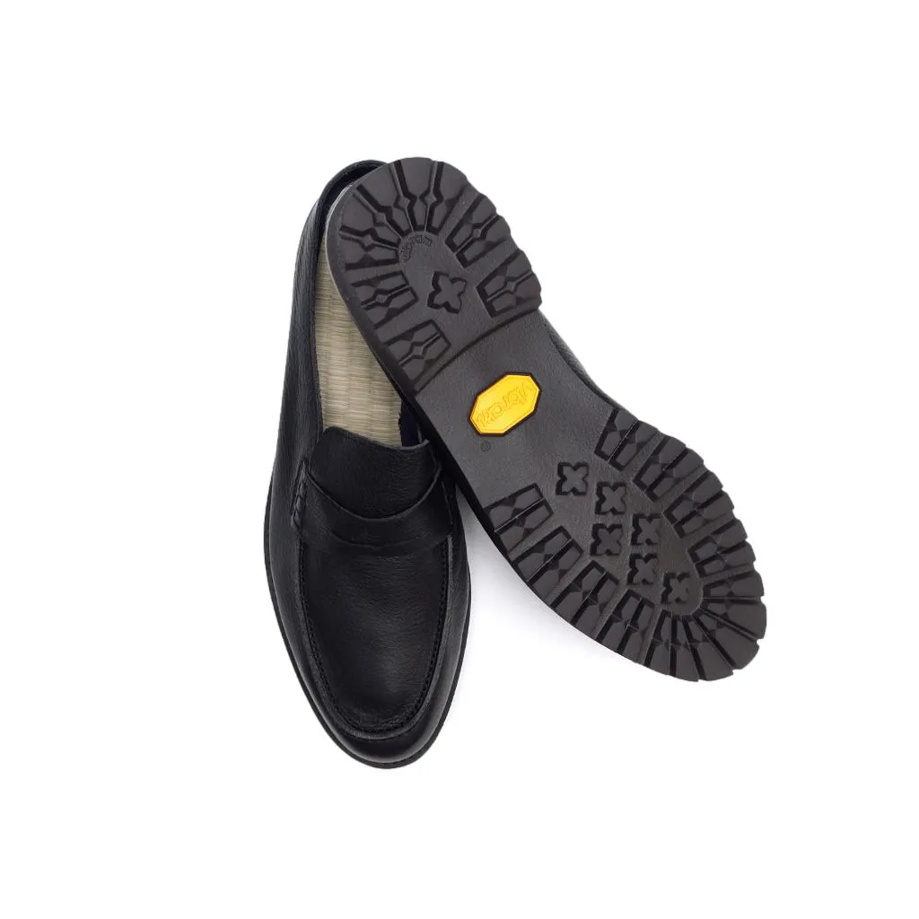 Liberato Slip-on Loafers (Black)